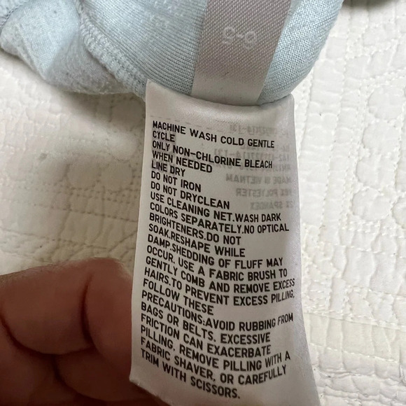 UNIQLO KIDS Warm Top Size9-10 - Picture 4 of 6